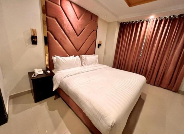 Shelton Suites Bhurban Exterior foto