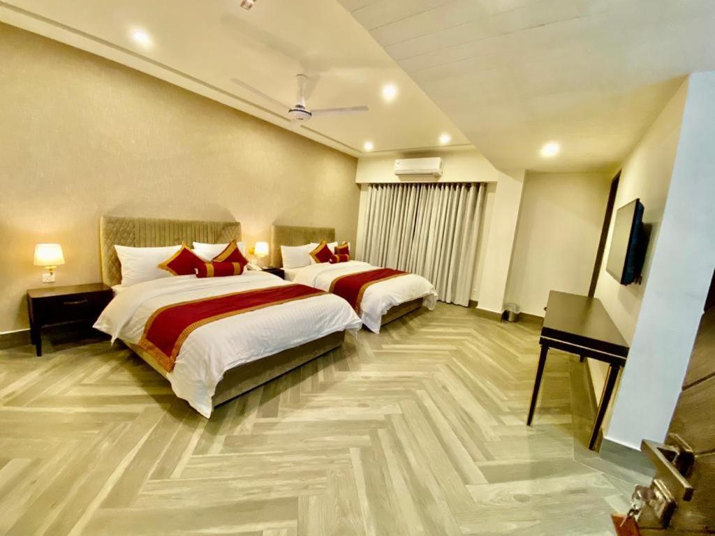 Shelton Suites Bhurban Exterior foto